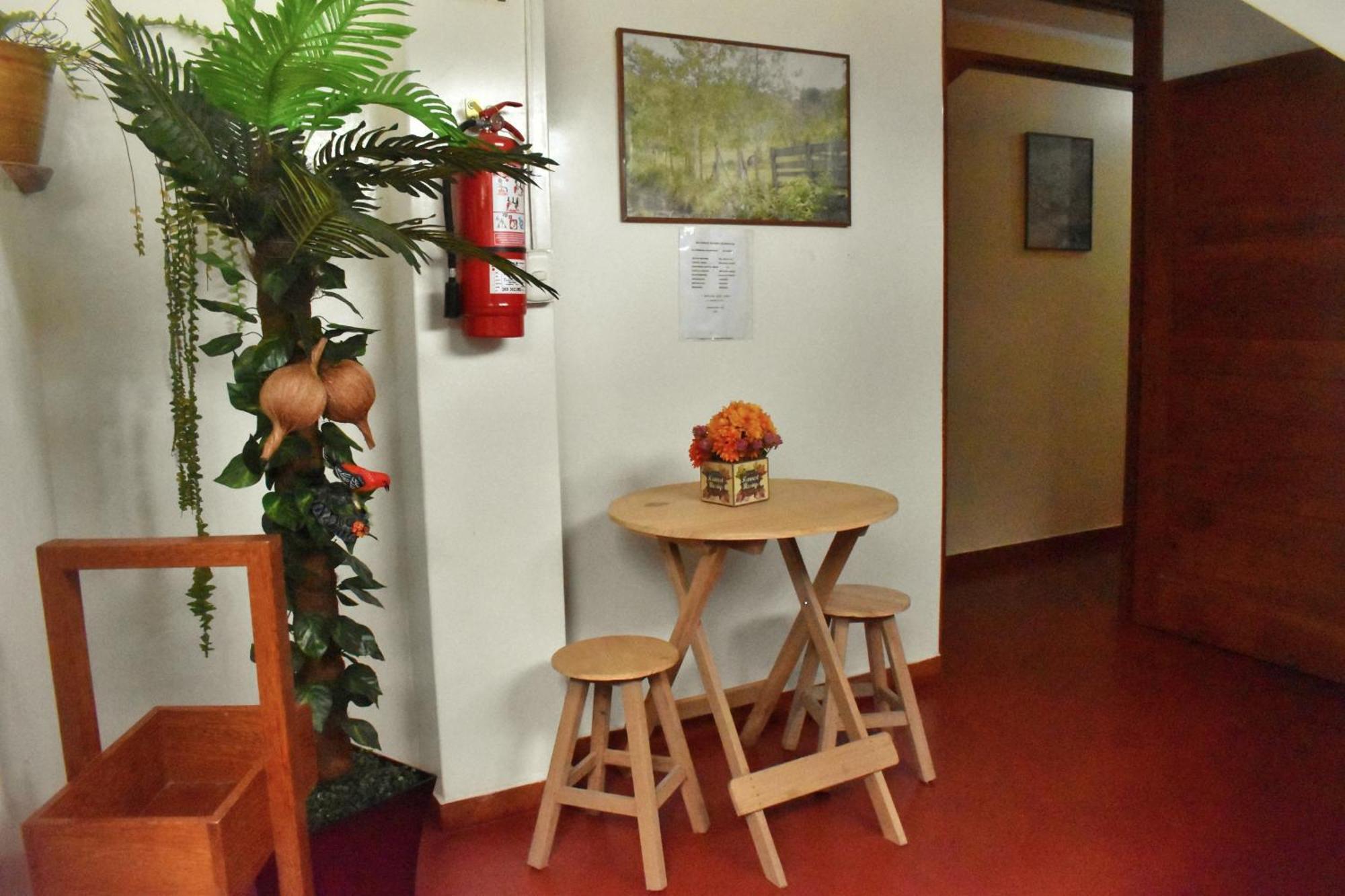 Гостевой дом Suzet House Оксапампа Экстерьер фото
